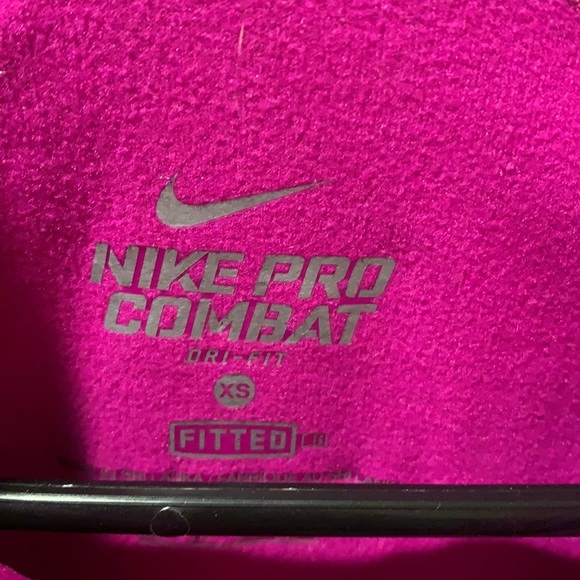 Nike Pro Combat quarter zip top - Picture 2 of 4